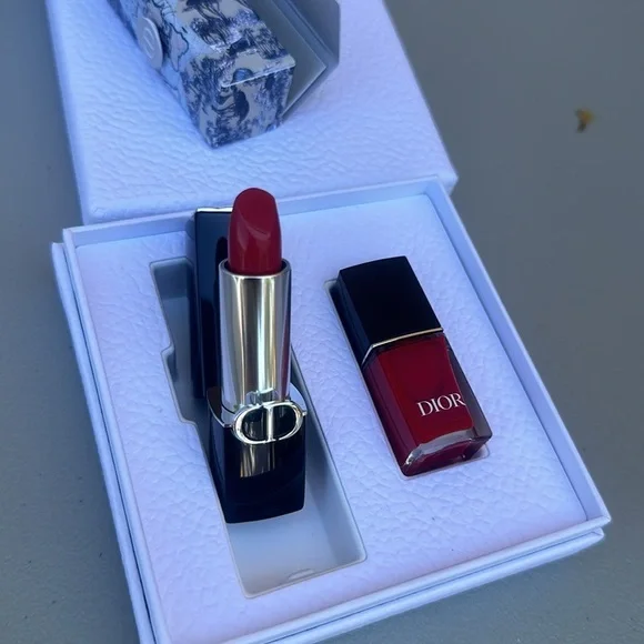 New MISS DIOR Exclusive Rouge Duo Set - Picture 7 of 7